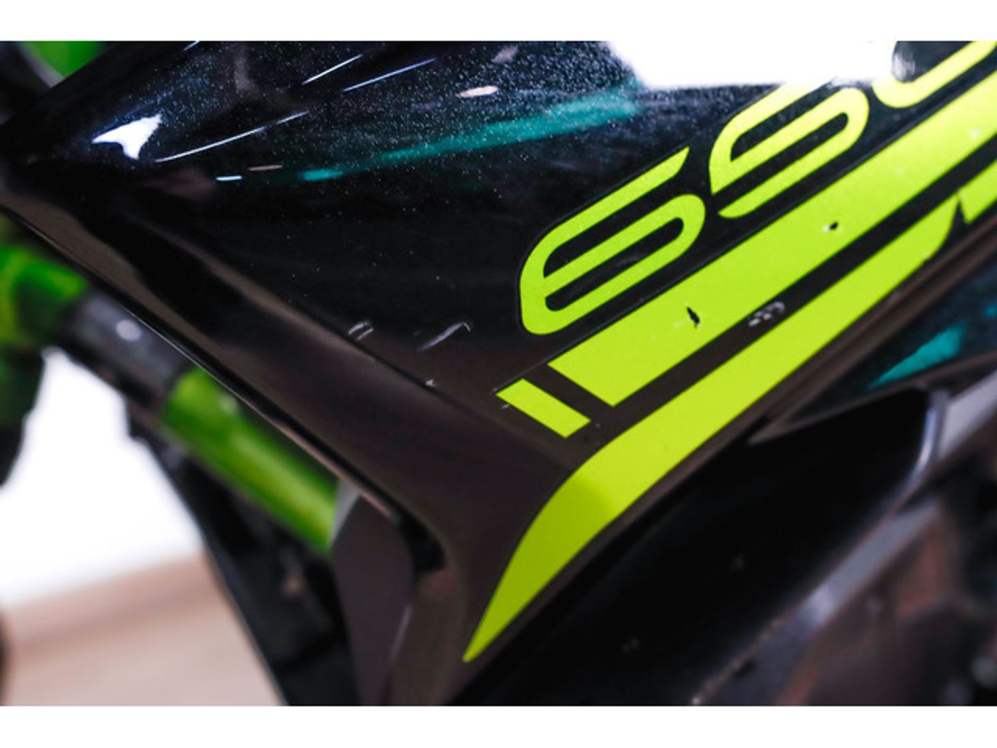 Kawasaki Z650 Negro Motorcycle