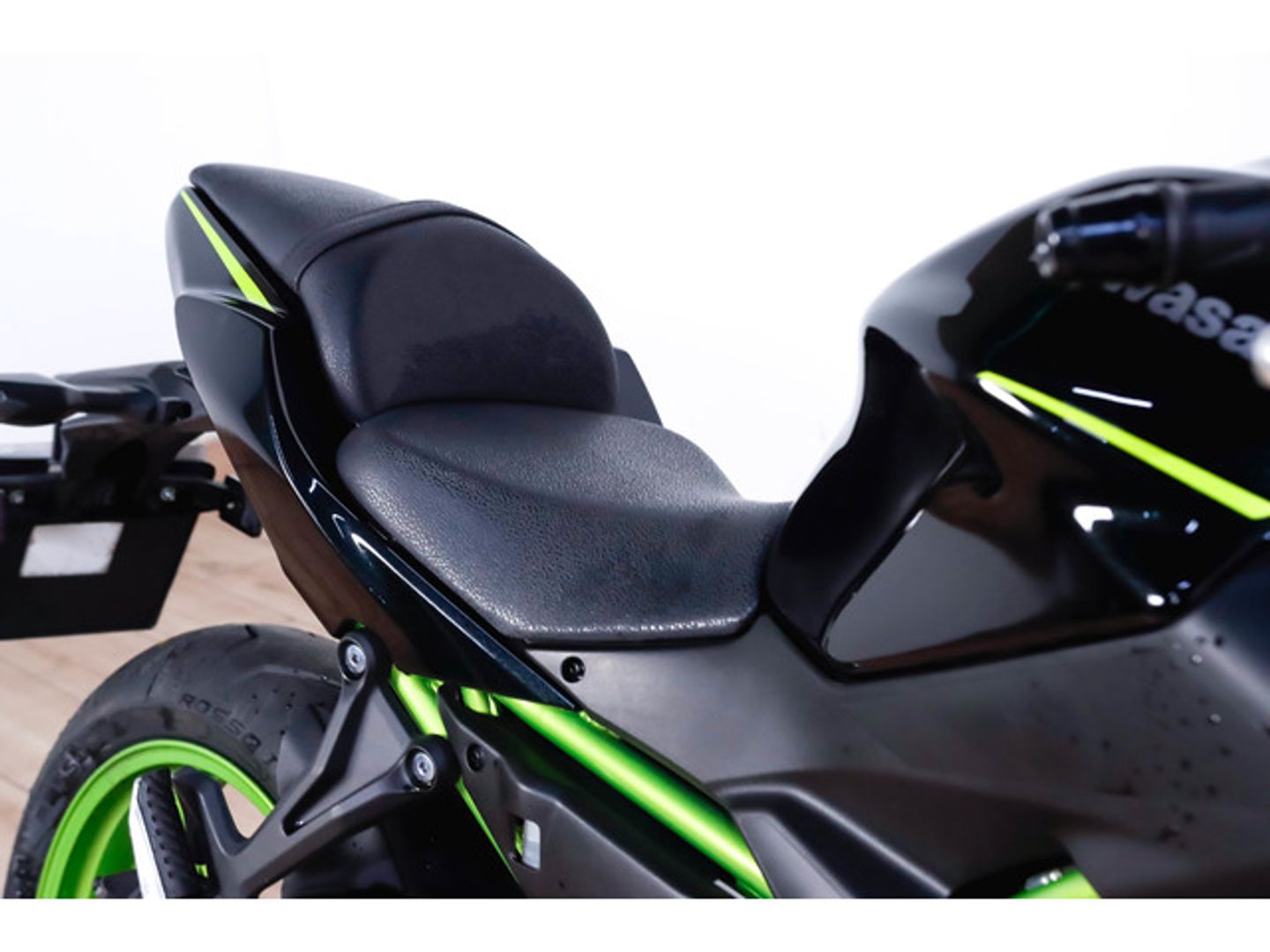 Kawasaki Z650 Negro Motorcycle