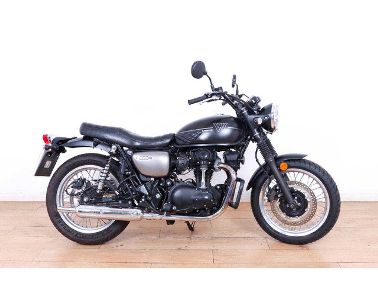 Kawasaki W800 Negro Motorcycle