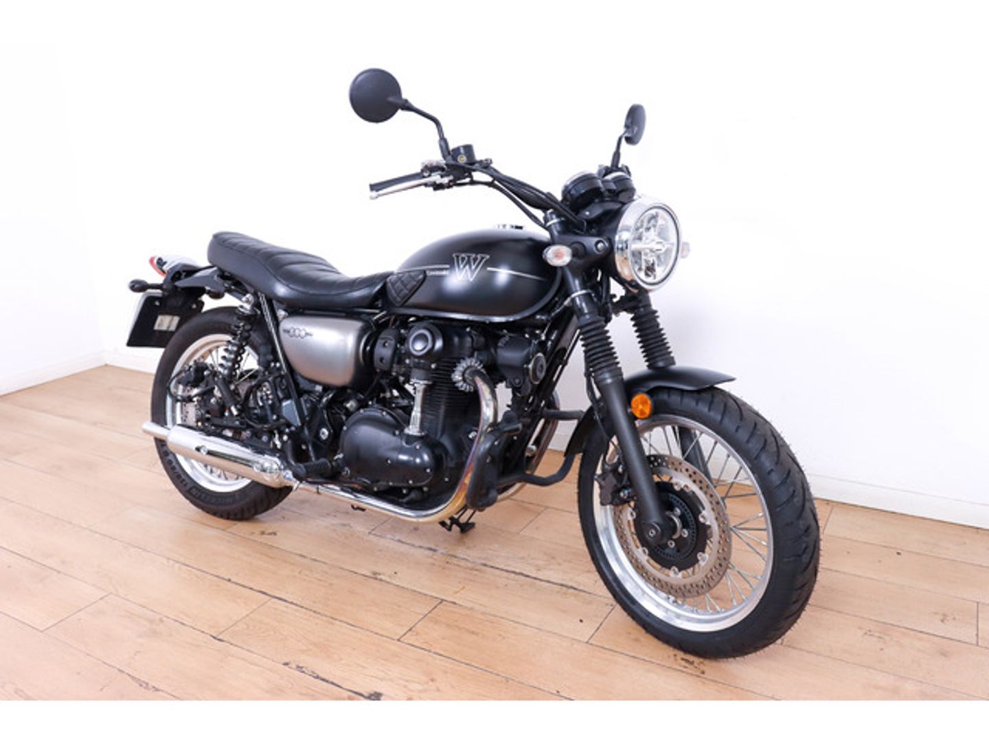 Kawasaki W800 Negro Motorcycle