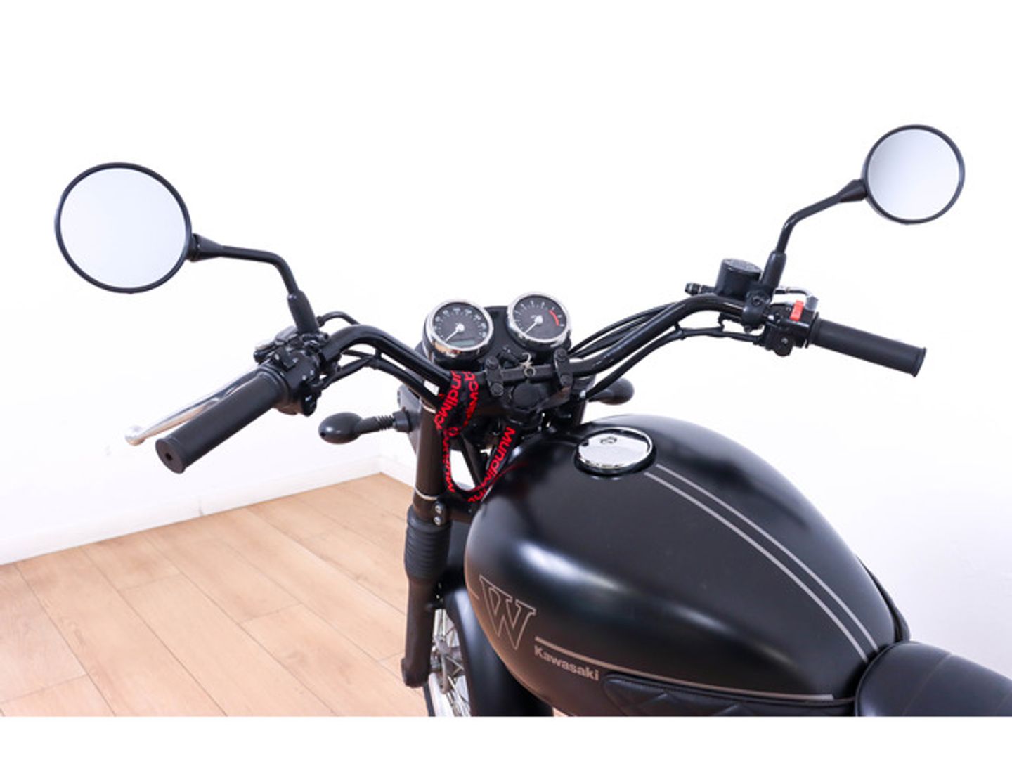 Kawasaki W800 Negro Motorcycle