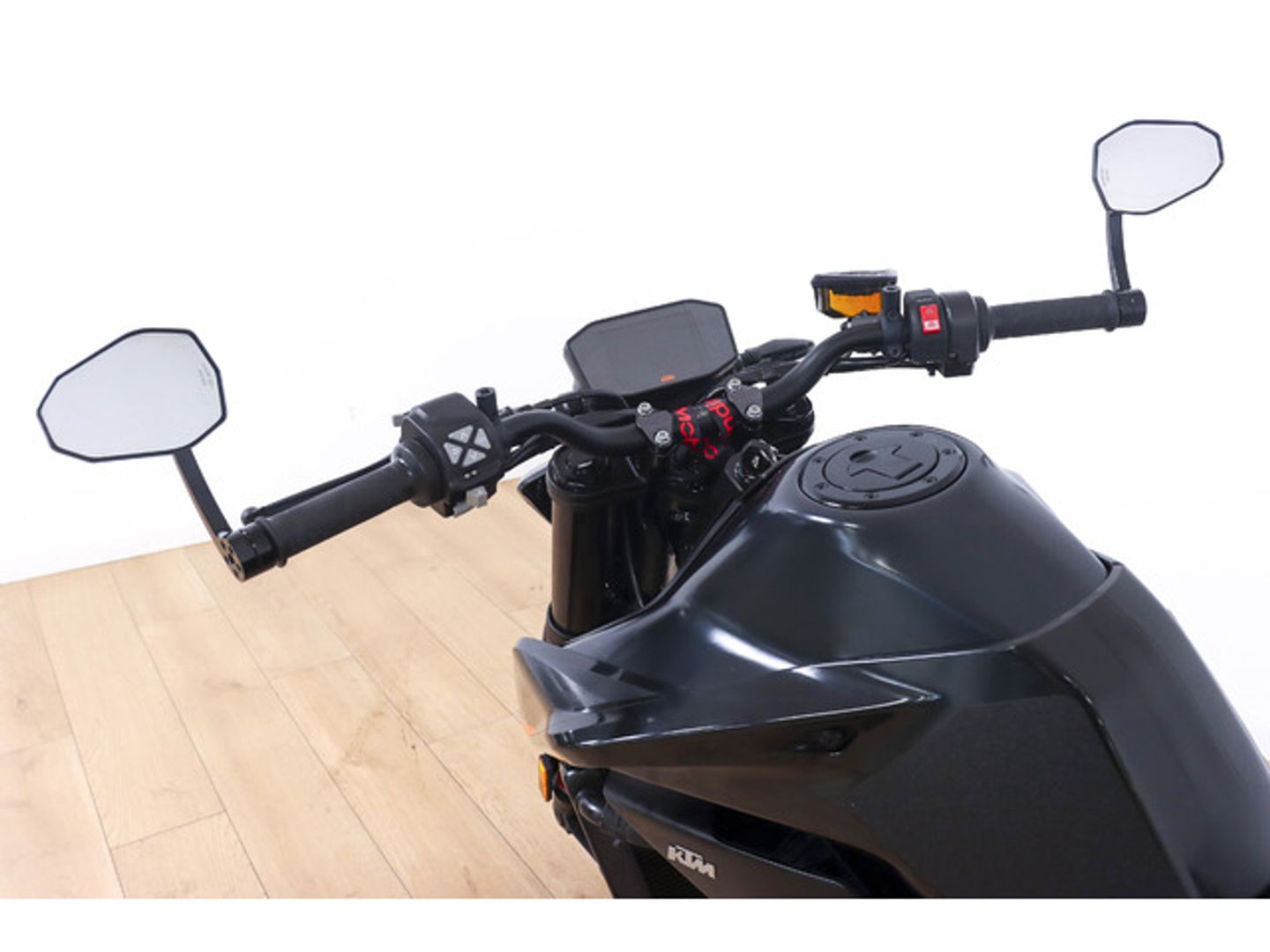 KTM Duke 890 GP Negro Motorcycle