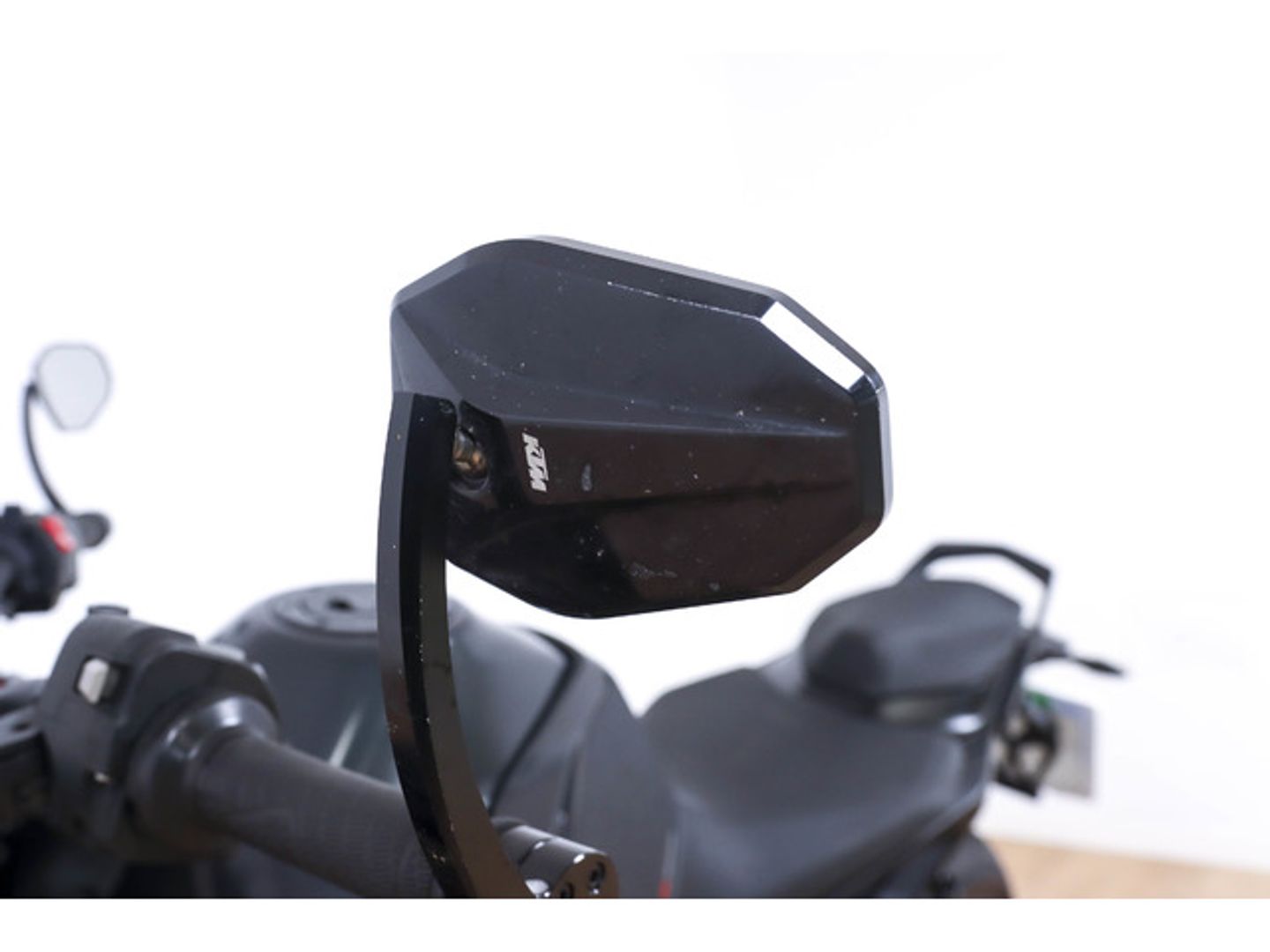 KTM Duke 890 GP Negro Motorcycle