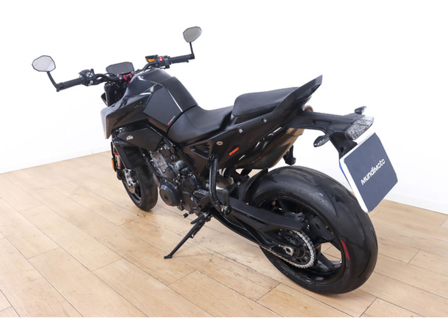 KTM Duke 890 GP Negro Motorcycle