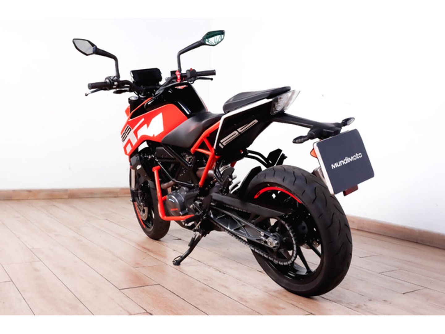 KTM Duke 125 Naranja Motorcycle