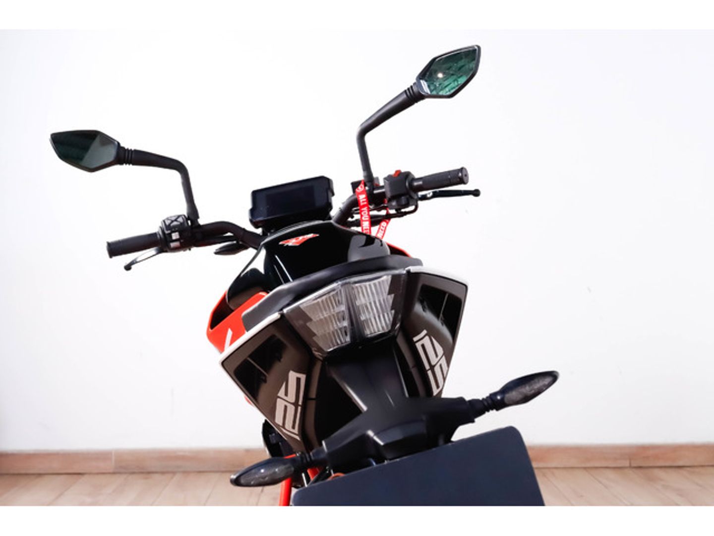 KTM Duke 125 Naranja Motorcycle