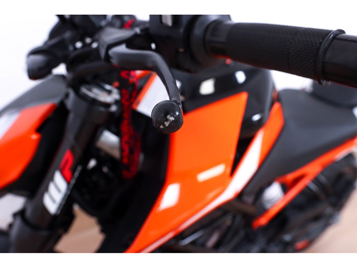 KTM Duke 125 Naranja Motorcycle