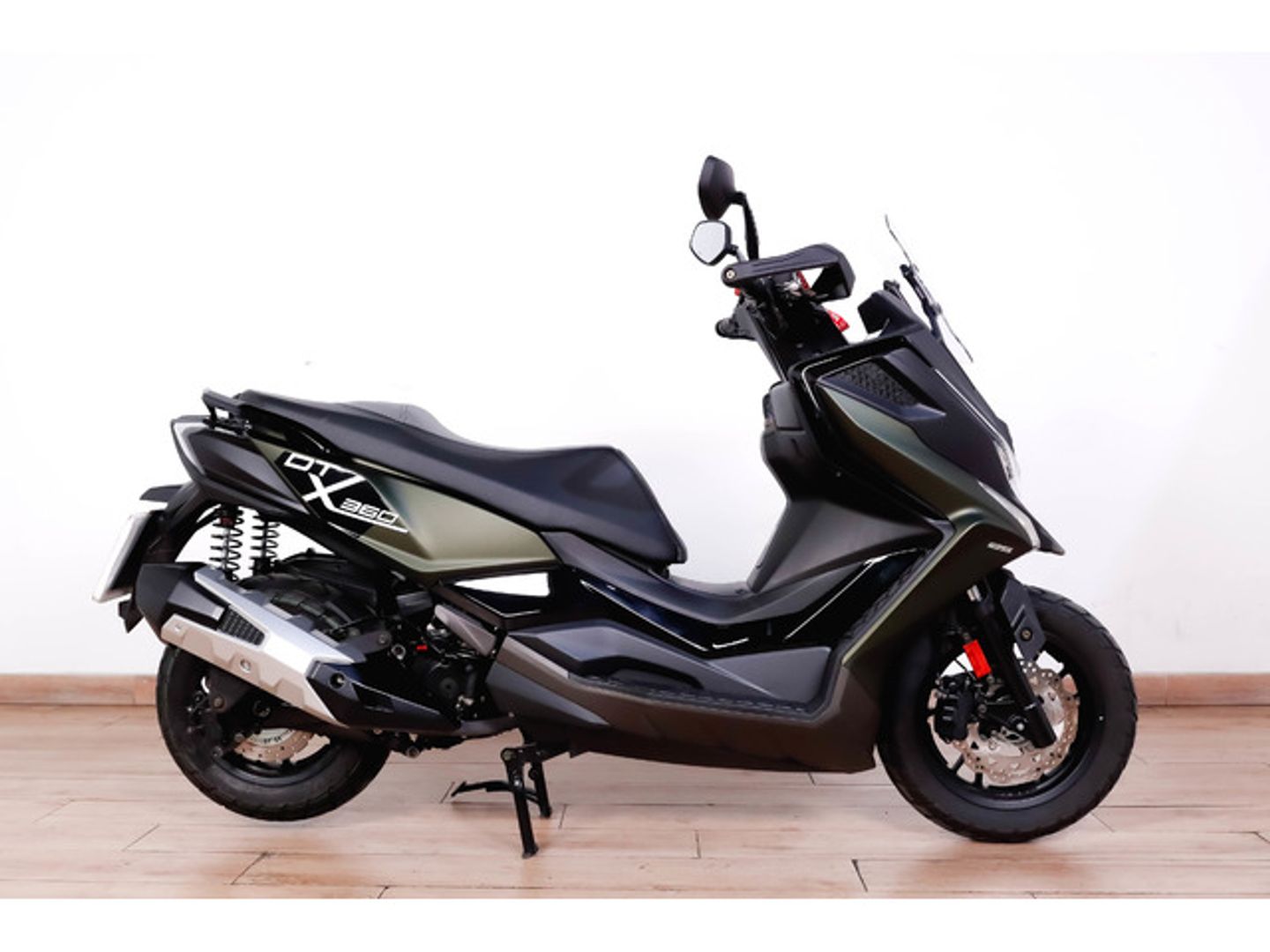 Kymco DTX 360 Gris oscuro Motorcycle