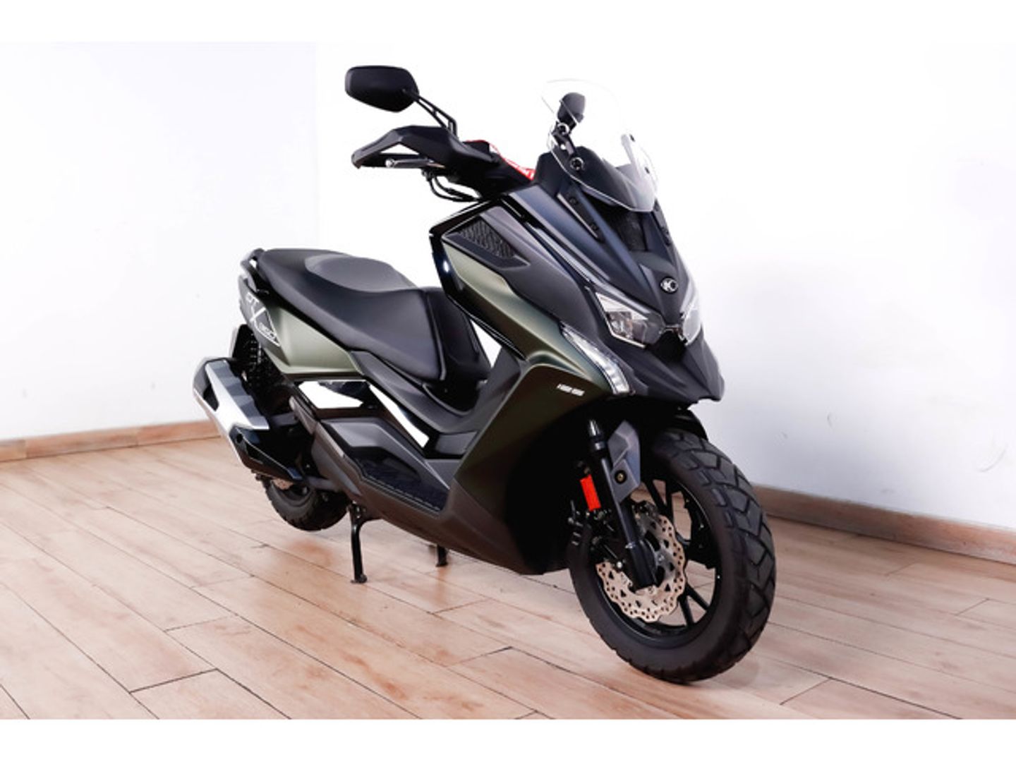 Kymco DTX 360 Gris oscuro Motorcycle