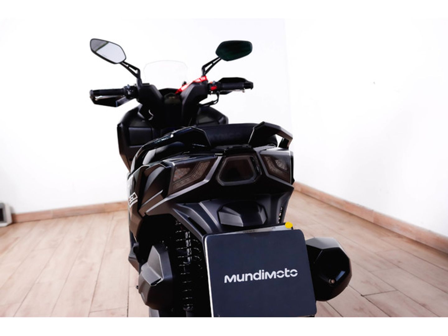 Kymco DTX 360 Gris oscuro Motorcycle