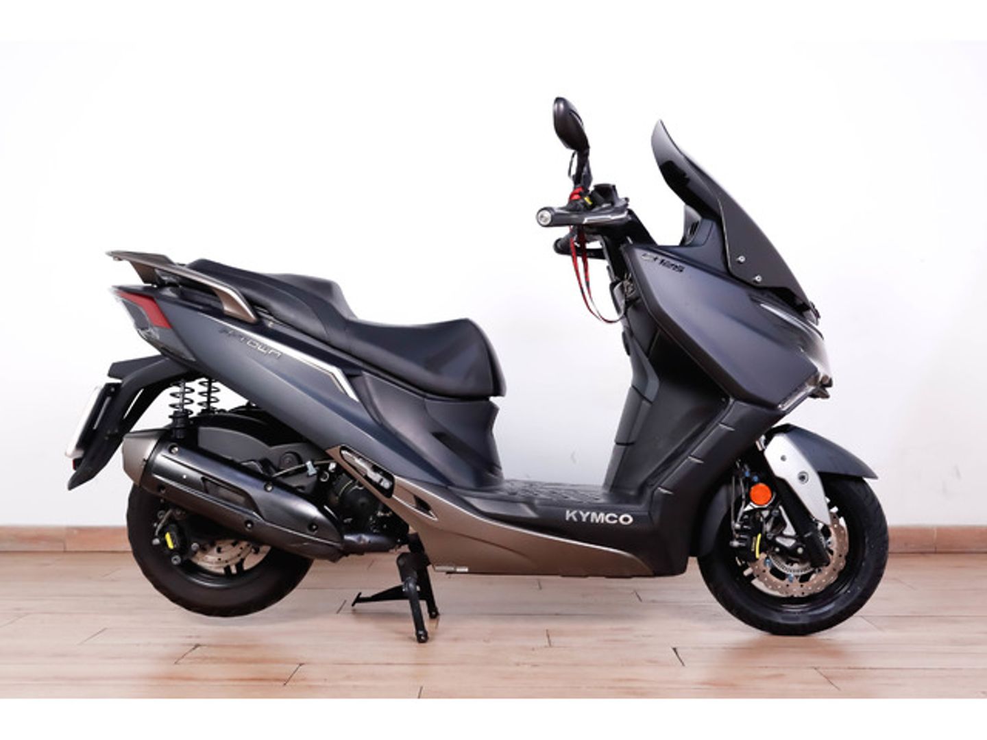 KYMCO X-Town CT 125 Gris oscuro Motorcycle