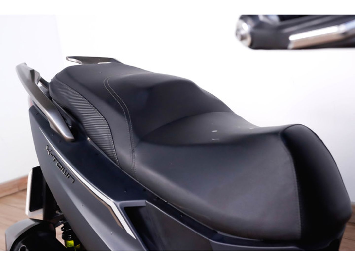 KYMCO X-Town CT 125 Gris oscuro Motorcycle