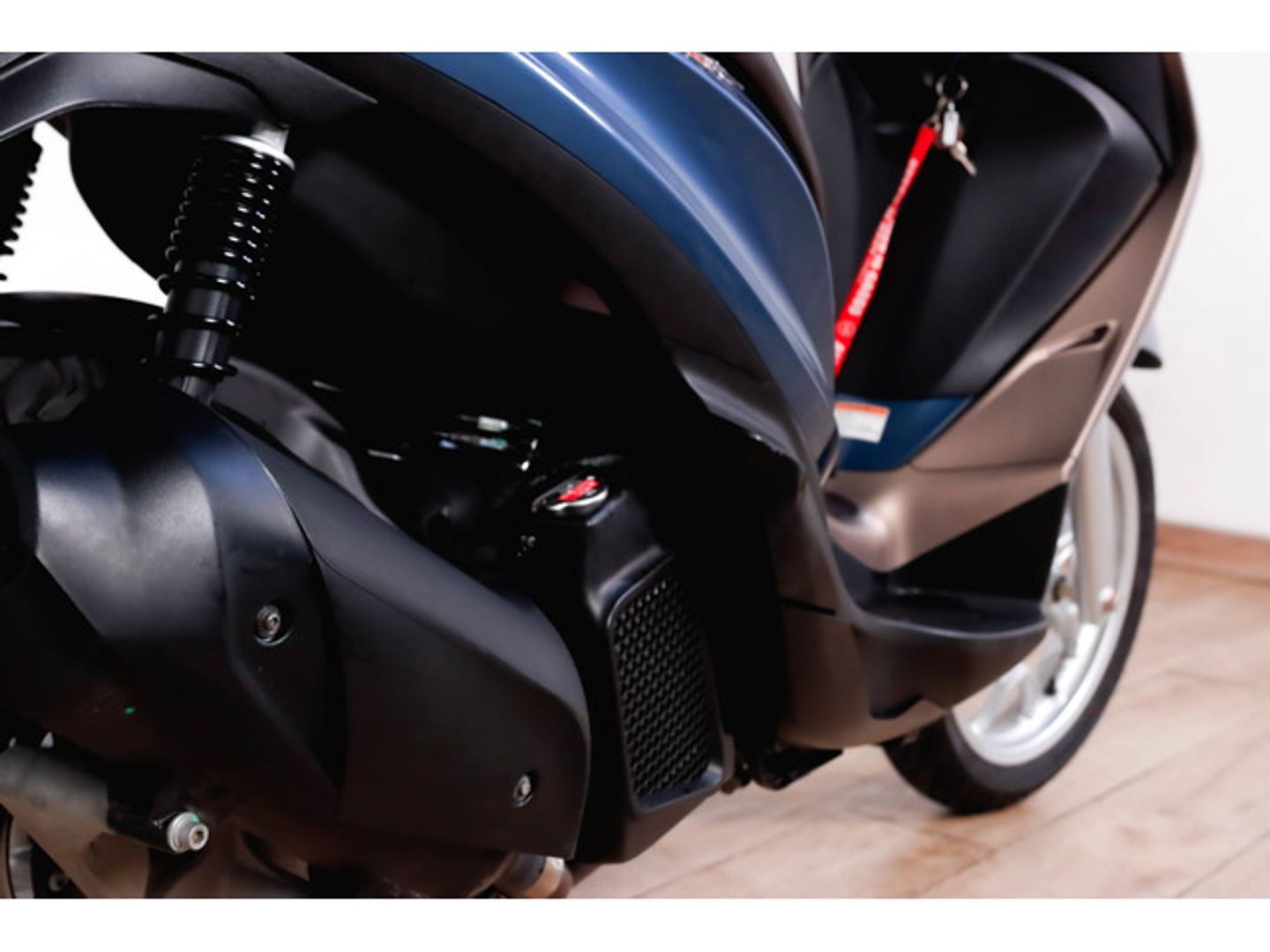Piaggio Medley 125 Azul Motorcycle