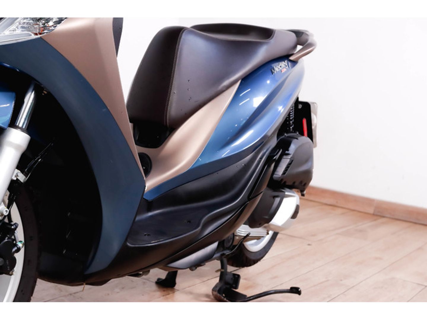 Piaggio Medley 125 Azul Motorcycle