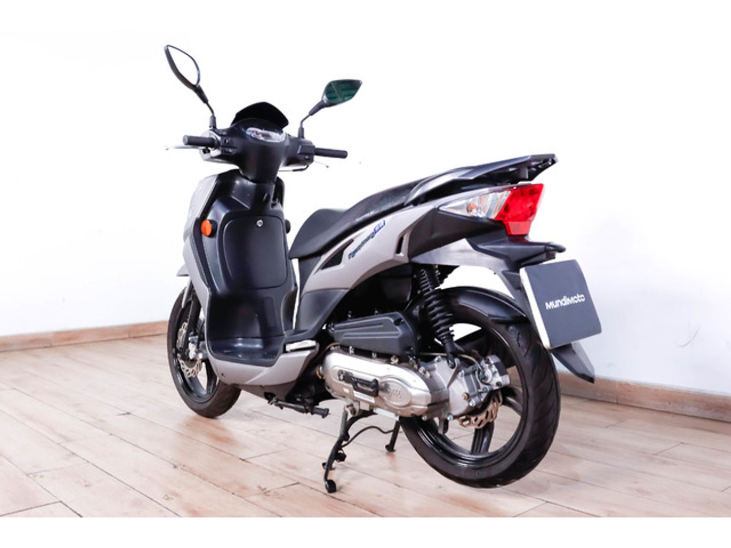 SYM Symphony 50 Gris Plata Motorcycle