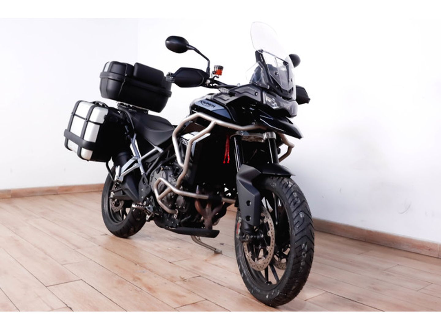 Triumph Tiger 900 GT Negro Motorcycle
