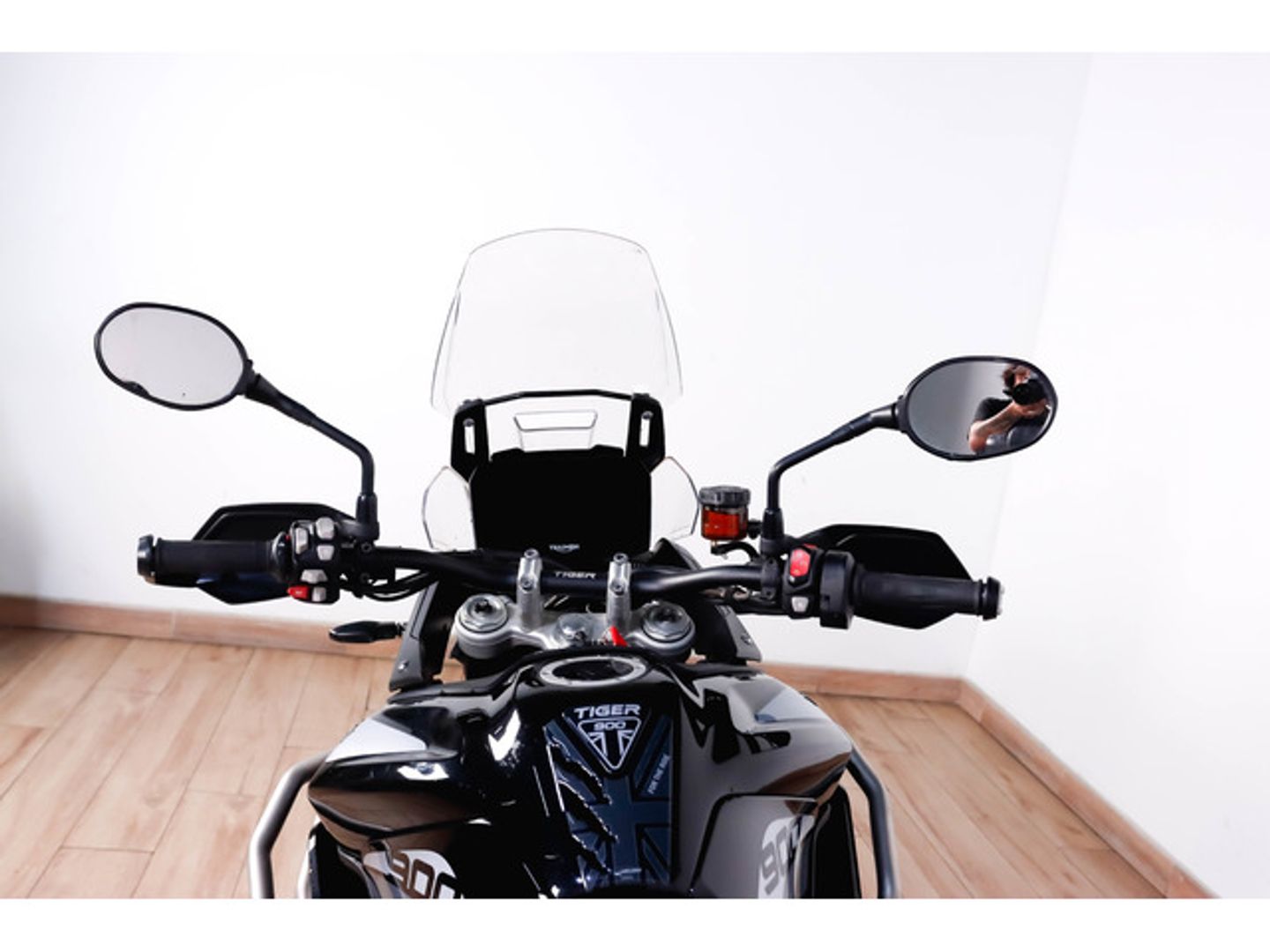 Triumph Tiger 900 GT Negro Motorcycle