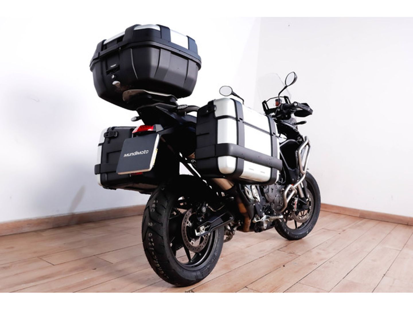 Triumph Tiger 900 GT Negro Motorcycle