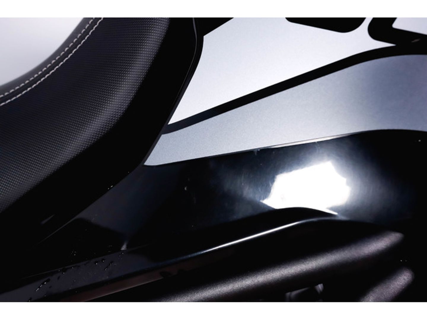 Triumph Tiger 900 GT Negro Motorcycle