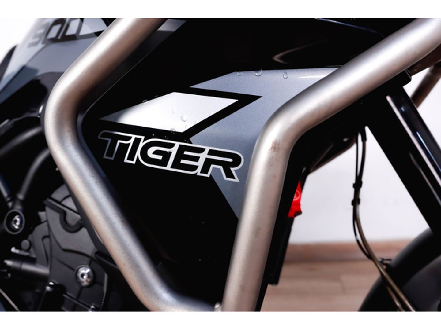Triumph Tiger 900 GT Negro Motorcycle