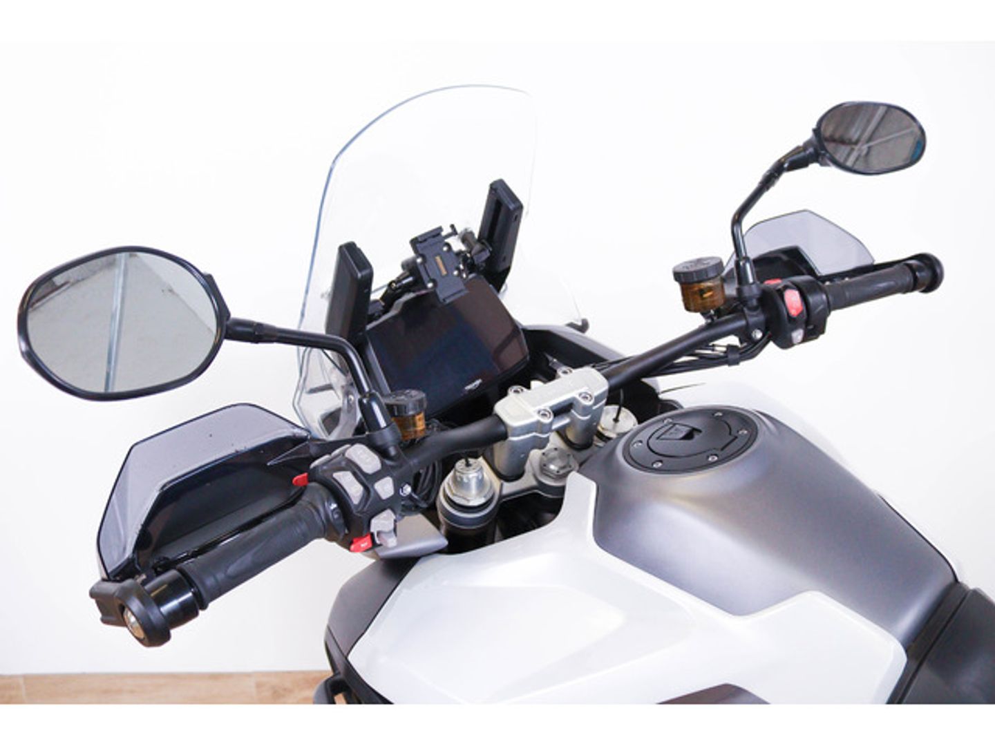 Triumph Tiger 1200 GT Pro Blanco Motorcycle