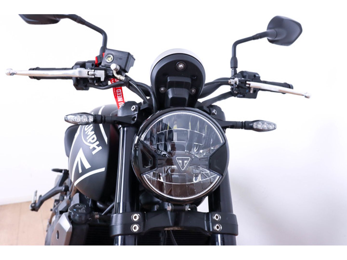 Triumph Trident 660 Negro Motorcycle