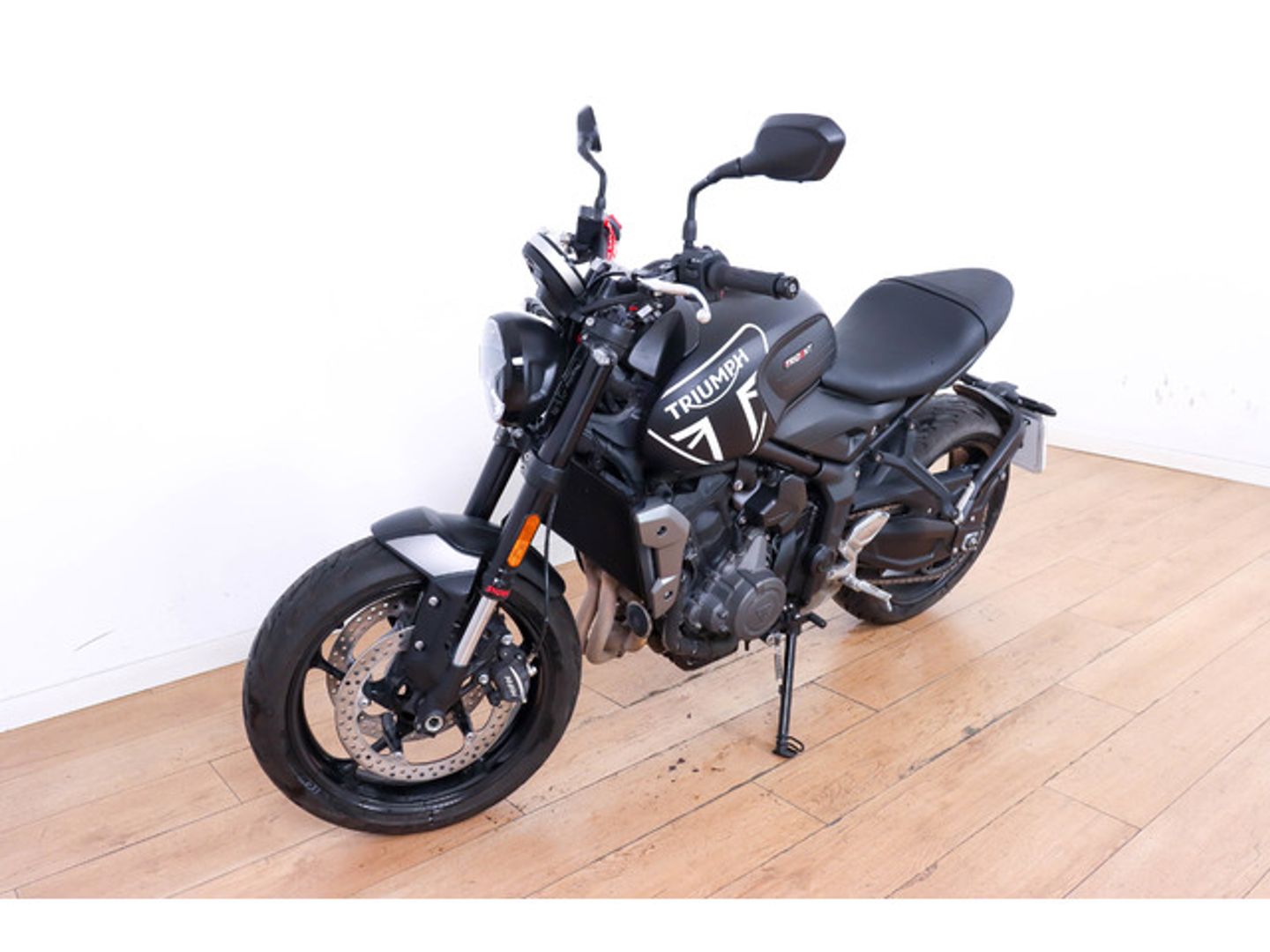 Triumph Trident 660 Negro Motorcycle