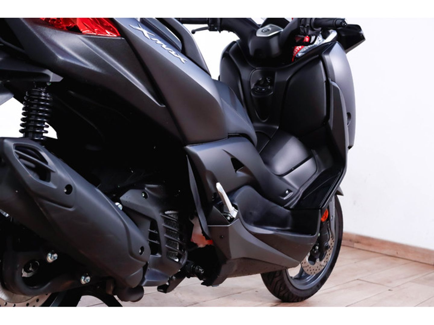 Yamaha XMAX 125 Gris oscuro Motorcycle
