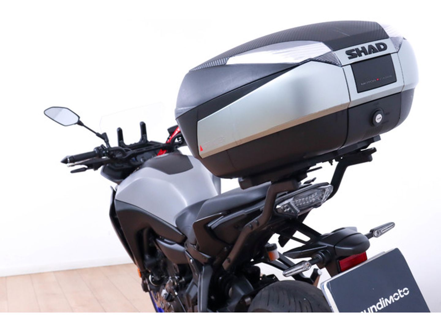 YAMAHA Tracer 7 Negro Motorcycle