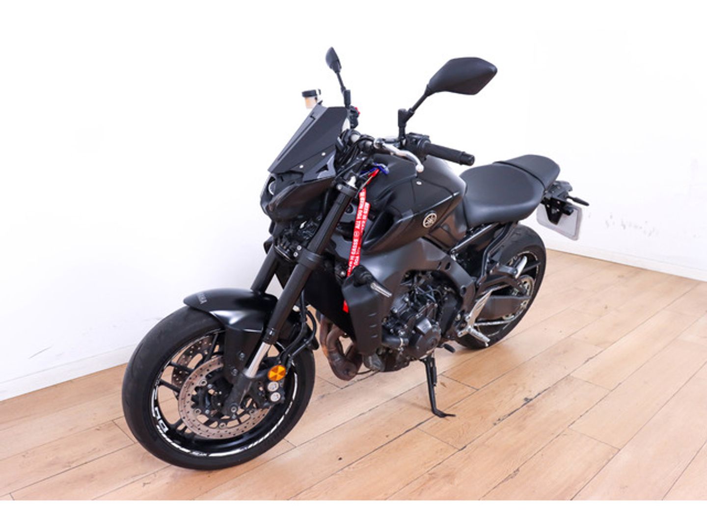 Yamaha MT -09 Negro Motorcycle
