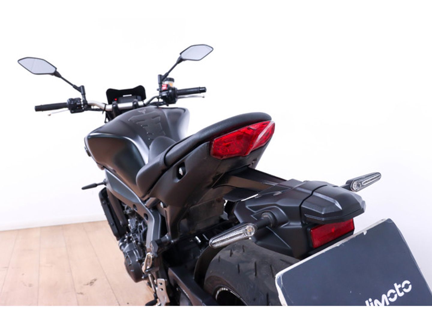Yamaha MT -09 Negro Motorcycle