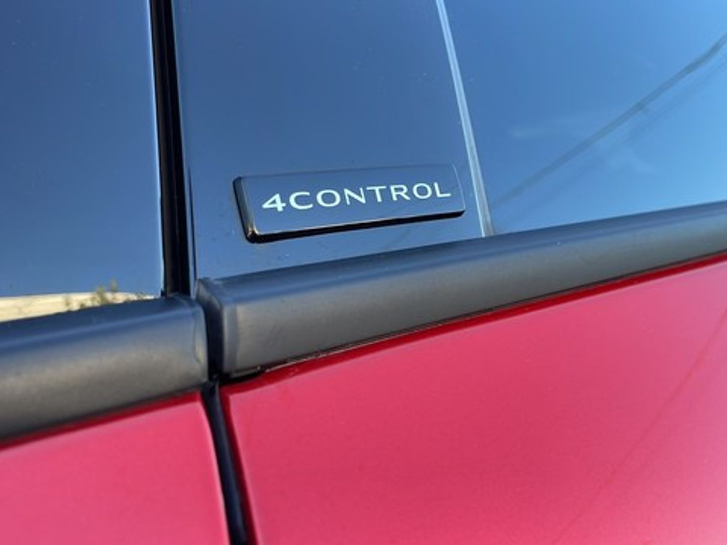 Renault Rafale Techno E-Tech full hybrid 147 kW (200 CV) Rojo All Terrain / Pick-up