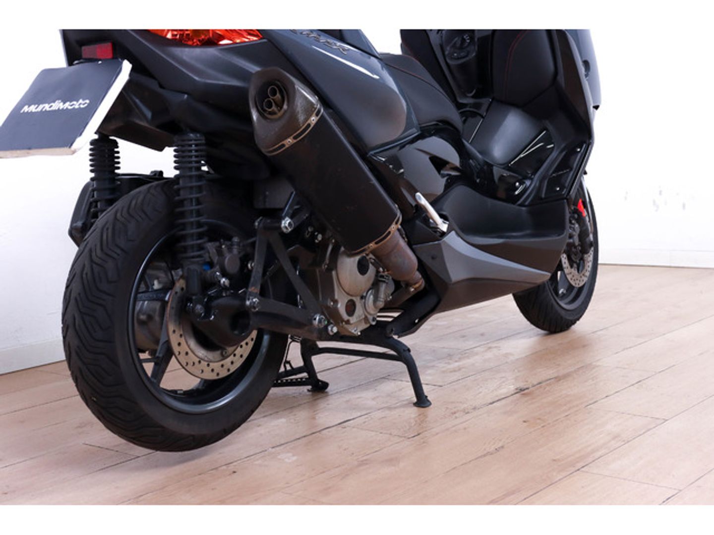 Yamaha XMAX 300 Negro Motorcycle