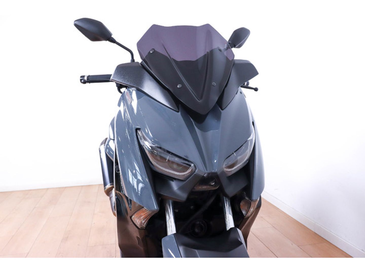 Yamaha XMAX 300 Negro Motorcycle