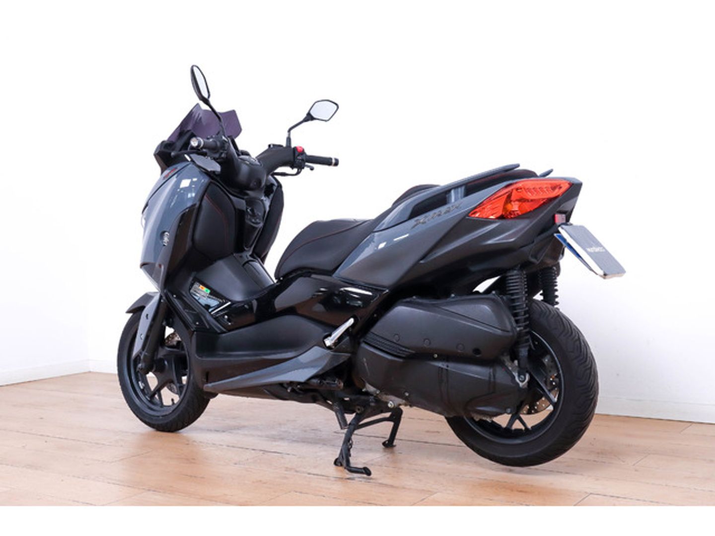 Yamaha XMAX 300 Negro Motorcycle