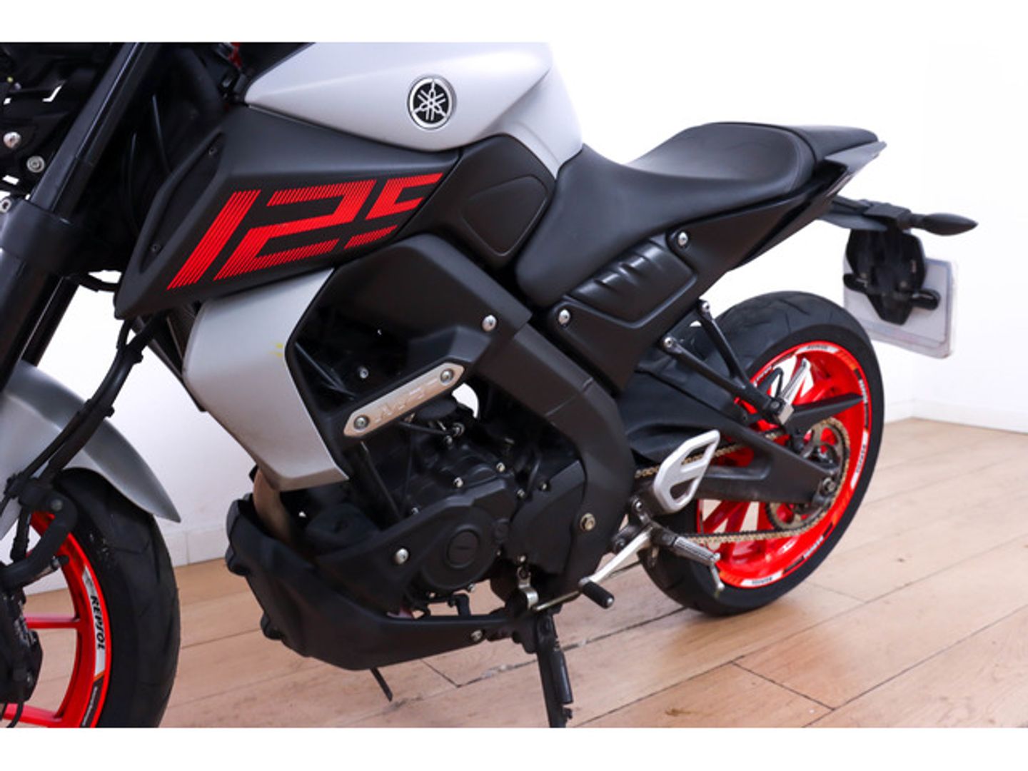 Yamaha MT -125 Negro Motorcycle