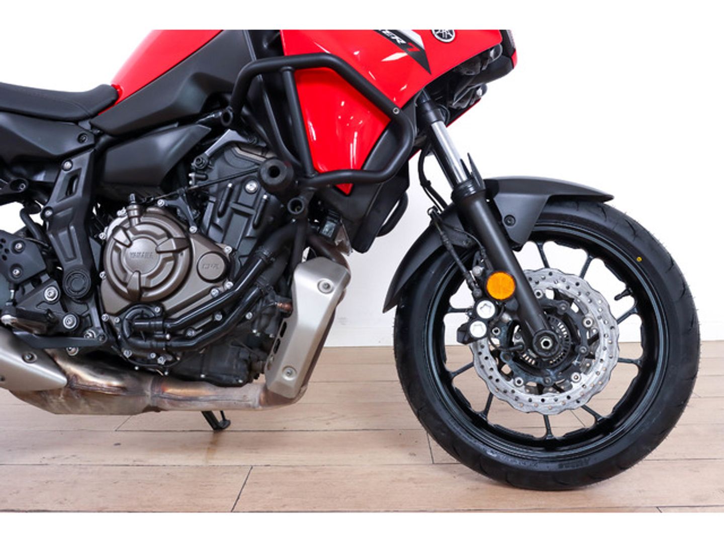 Yamaha Tracer 7 Rojo Motorcycle