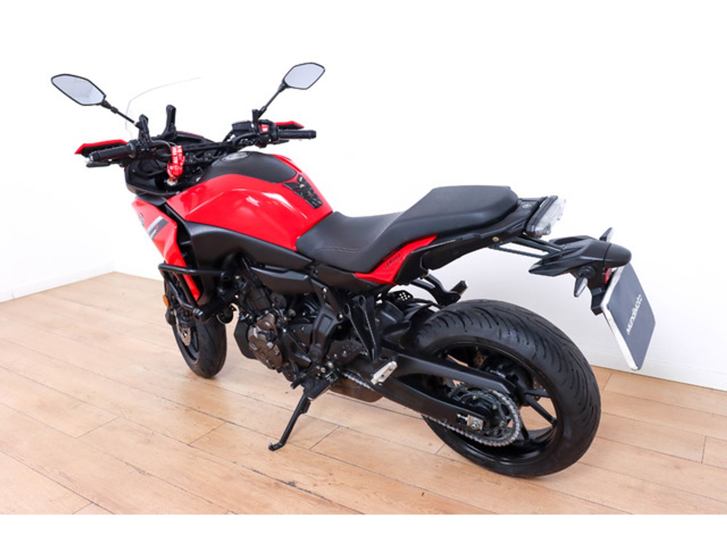 Yamaha Tracer 7 Rojo Motorcycle