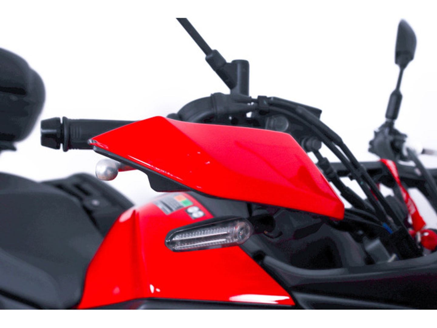 Yamaha TRACER 7 GT Rojo Motorcycle