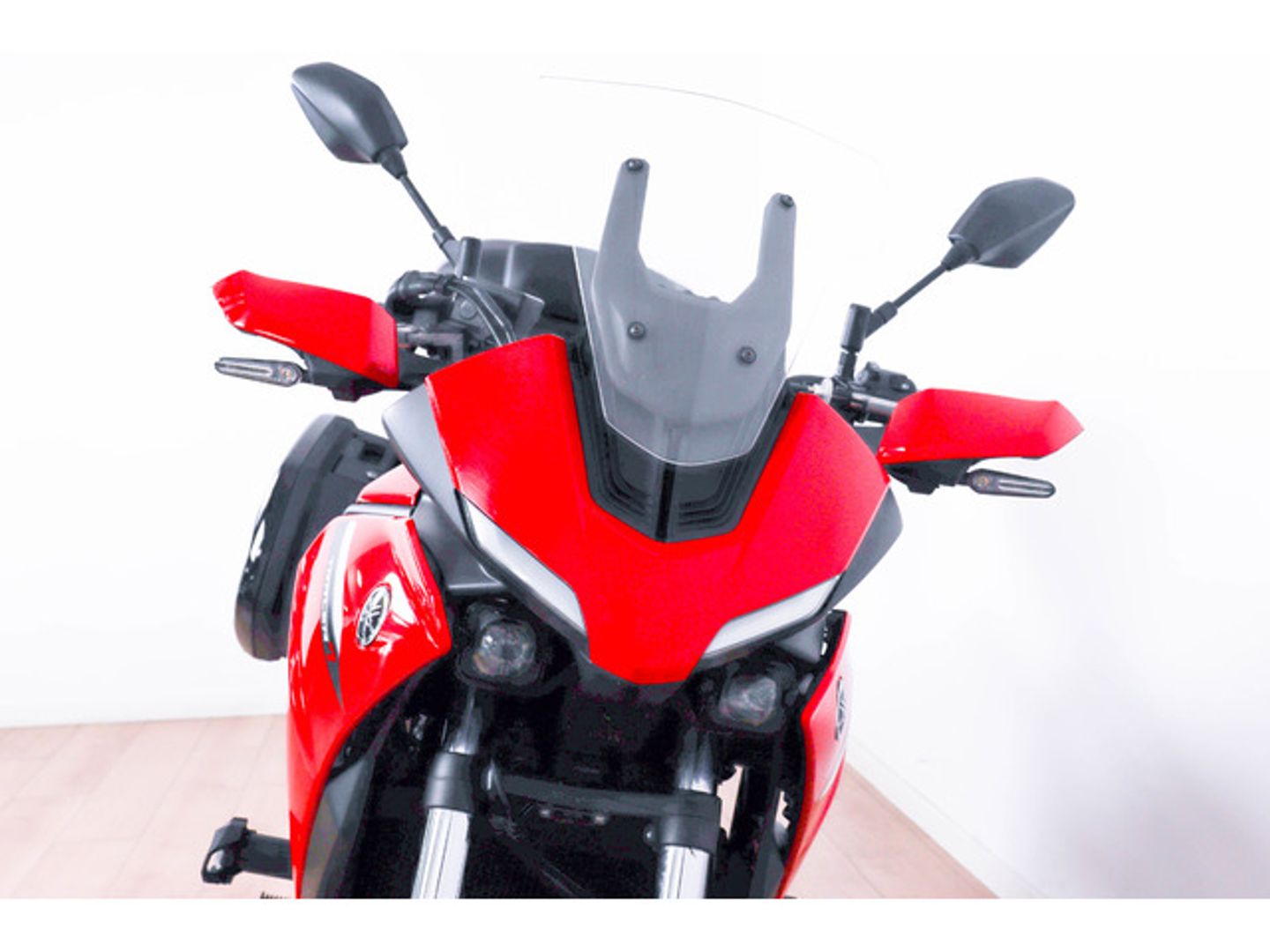 Yamaha TRACER 7 GT Rojo Motorcycle