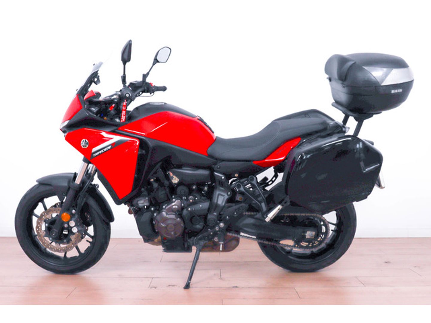 Yamaha TRACER 7 GT Rojo Motorcycle