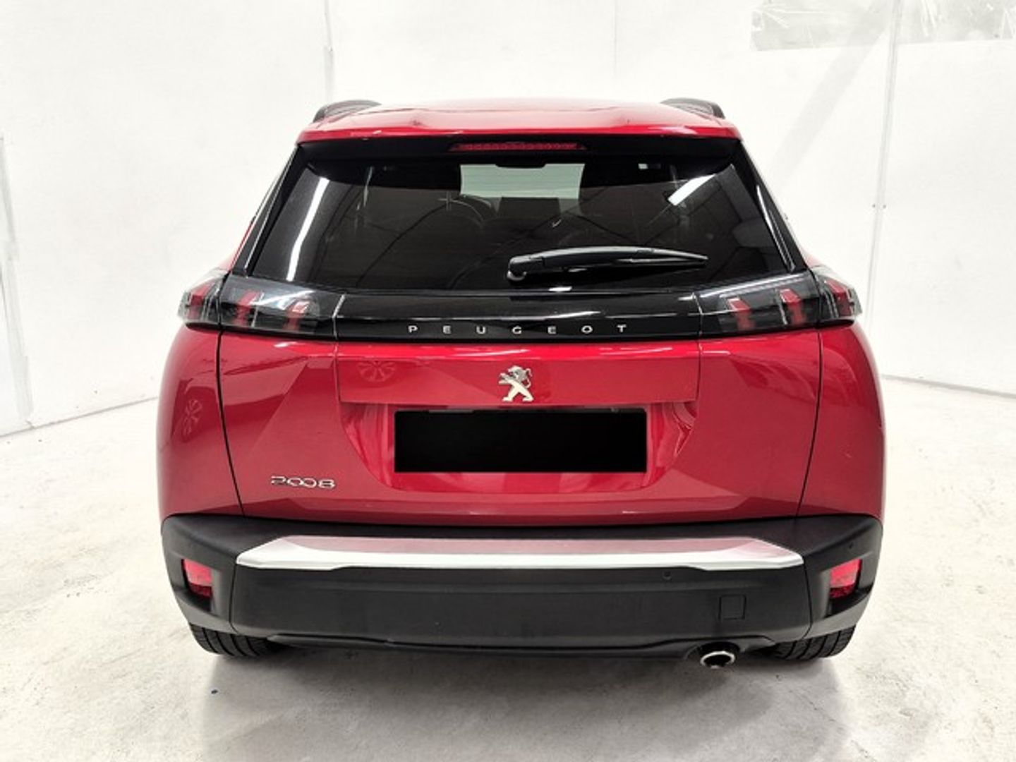 Peugeot 2008 BlueHDi 130 S&S Allure EAT8 96 kW (130 CV) Rojo All Terrain / Pick-up