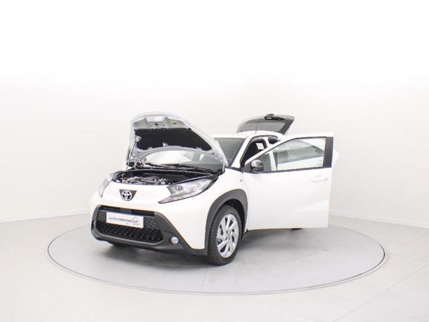 Toyota Aygo X Cross 1.0 VVT-I Like 53 kW (72 CV) Blanco SUV