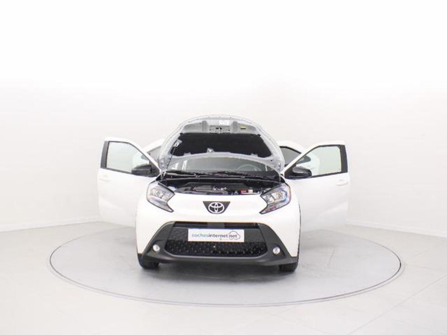 Toyota Aygo X Cross 1.0 VVT-I Like 53 kW (72 CV) Blanco SUV