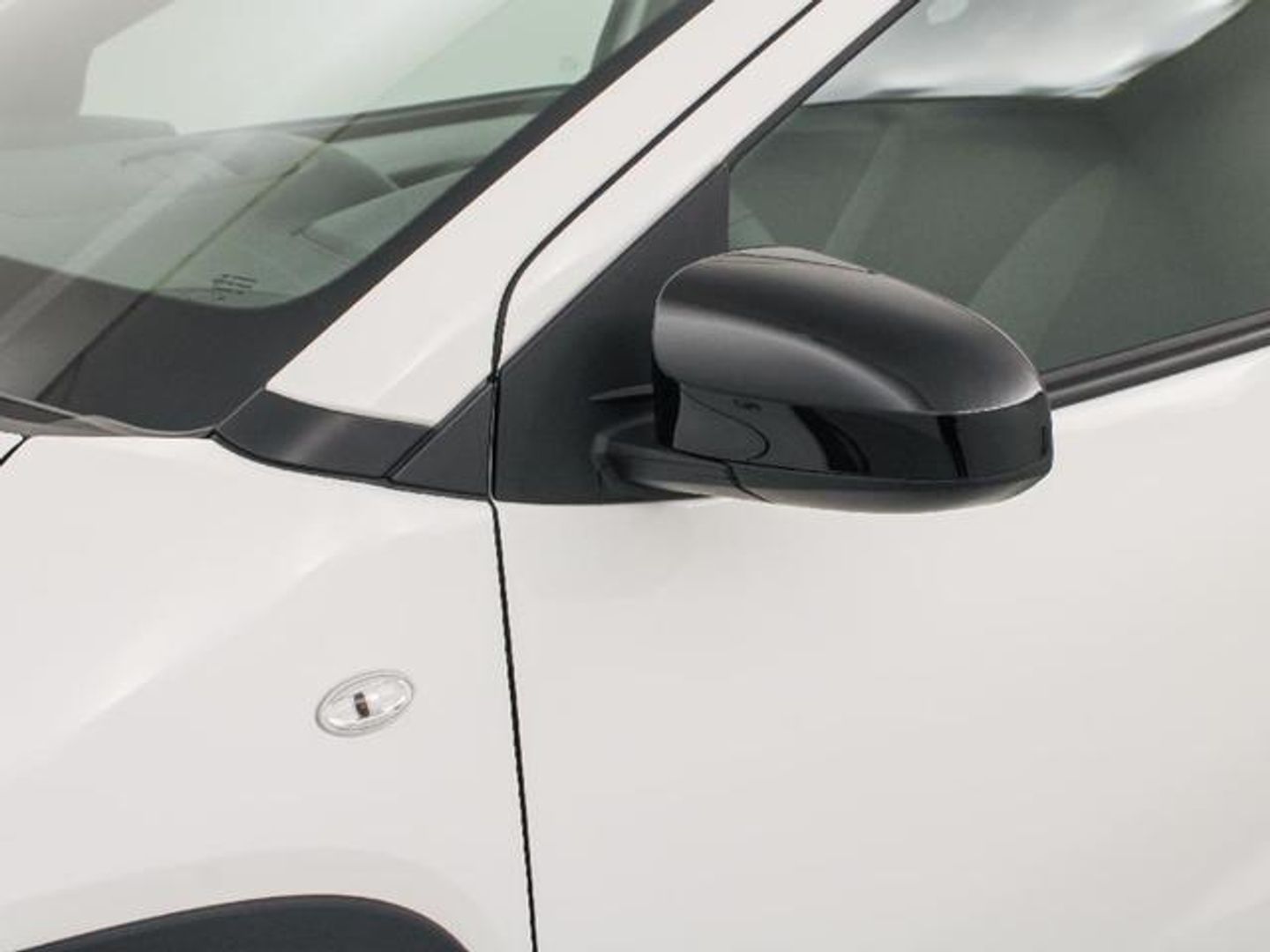 Toyota Aygo X Cross 1.0 VVT-I Like 53 kW (72 CV) Blanco SUV