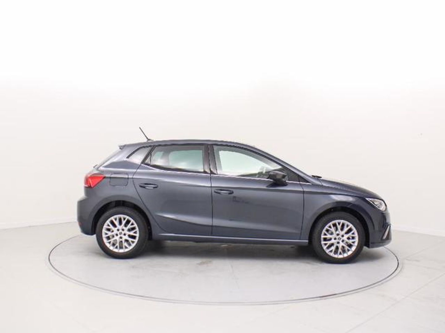 SEAT Ibiza 1.0 TSI Special Edition 85 kW (115 CV) Gris Sedan