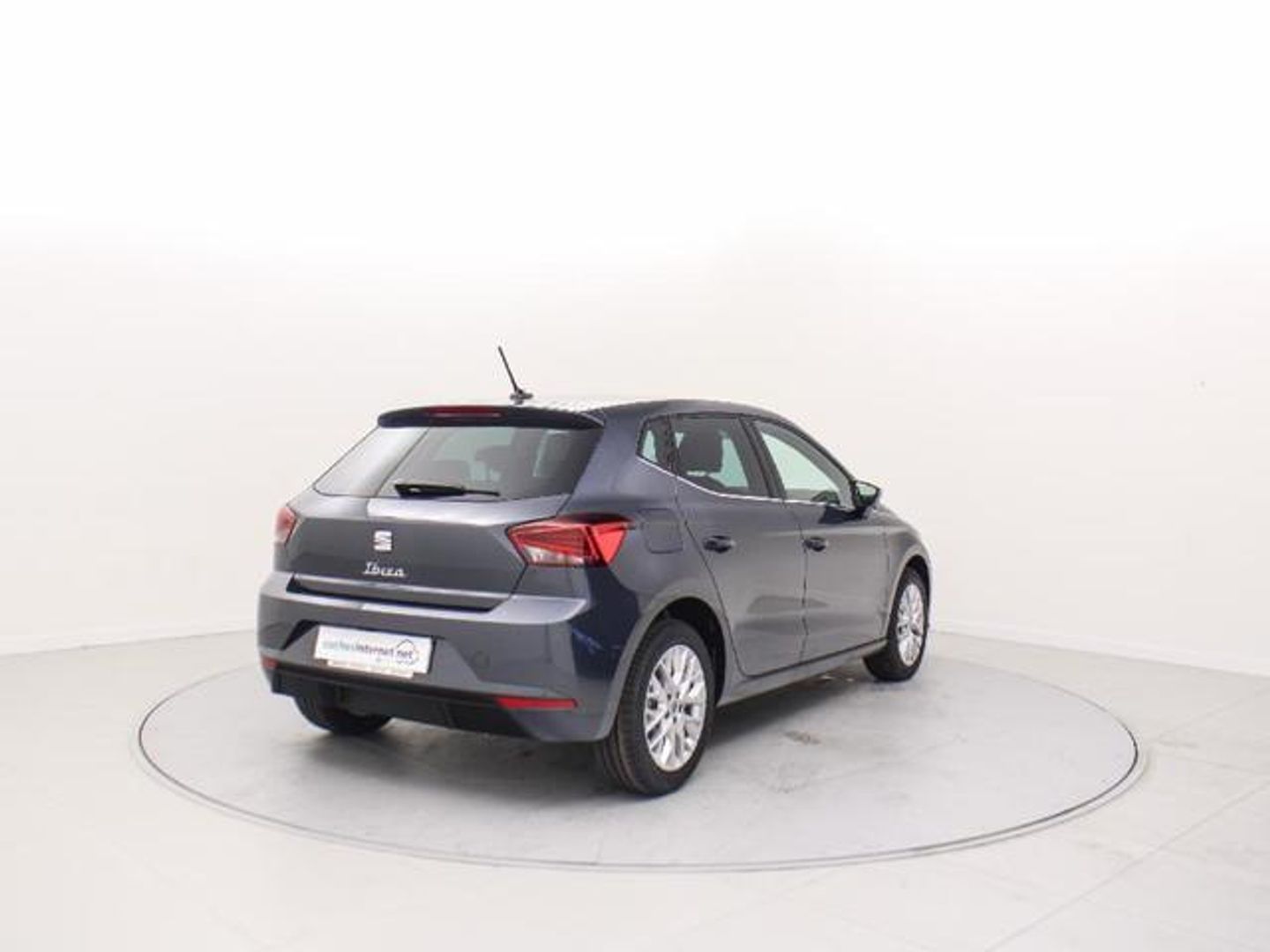 SEAT Ibiza 1.0 TSI Special Edition 85 kW (115 CV) Gris Sedan