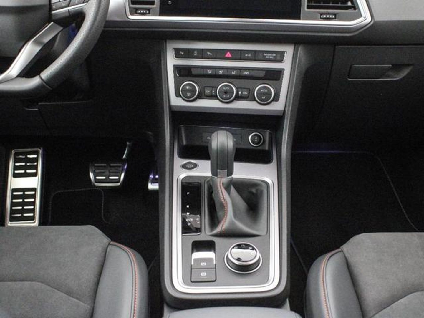 SEAT Ateca 1.5 TSI S&S FR Special Edition DSG 110 kW (150 CV) Rojo All Terrain / Pick-up
