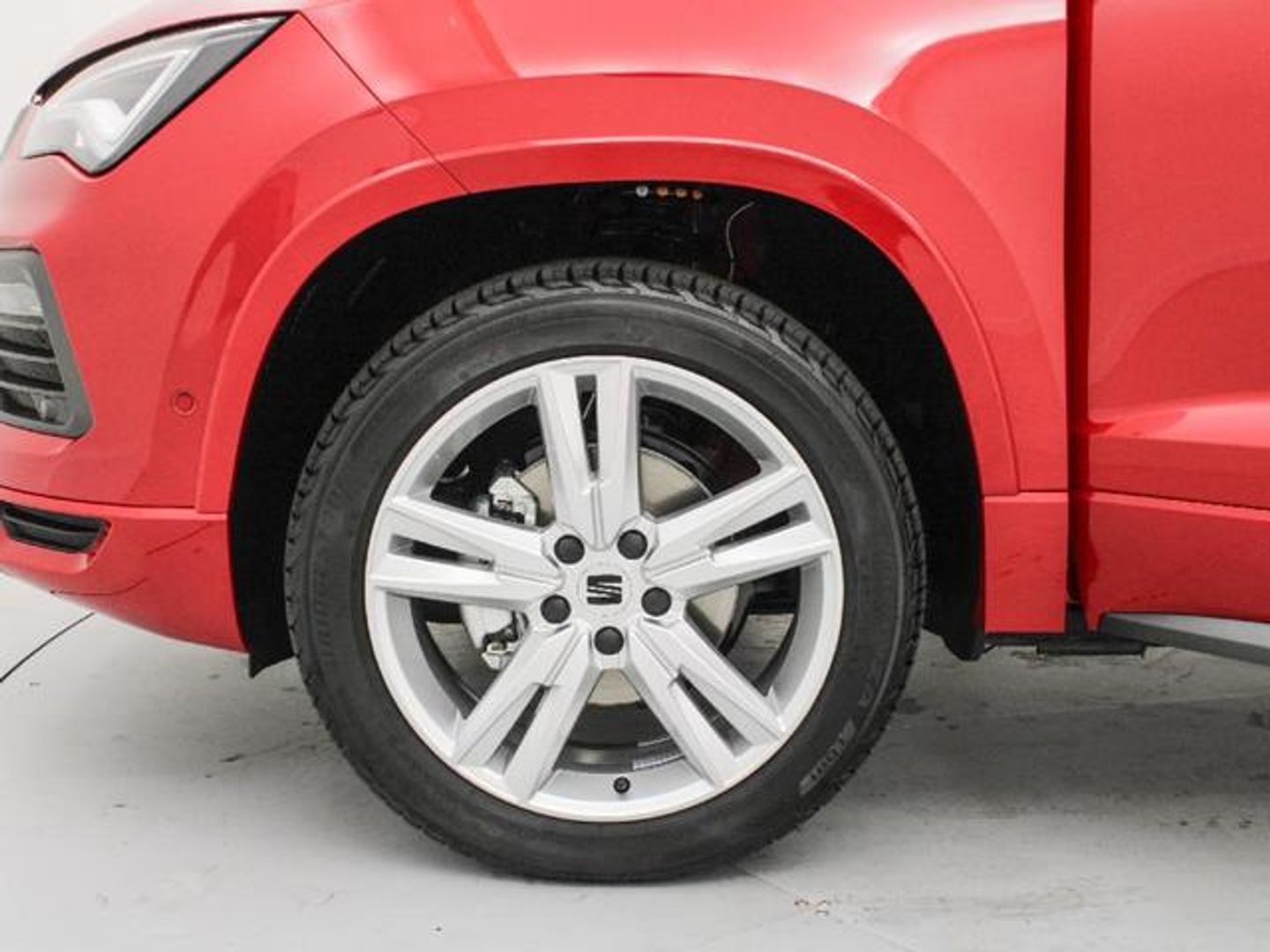 SEAT Ateca 1.5 TSI S&S FR Special Edition DSG 110 kW (150 CV) Rojo All Terrain / Pick-up