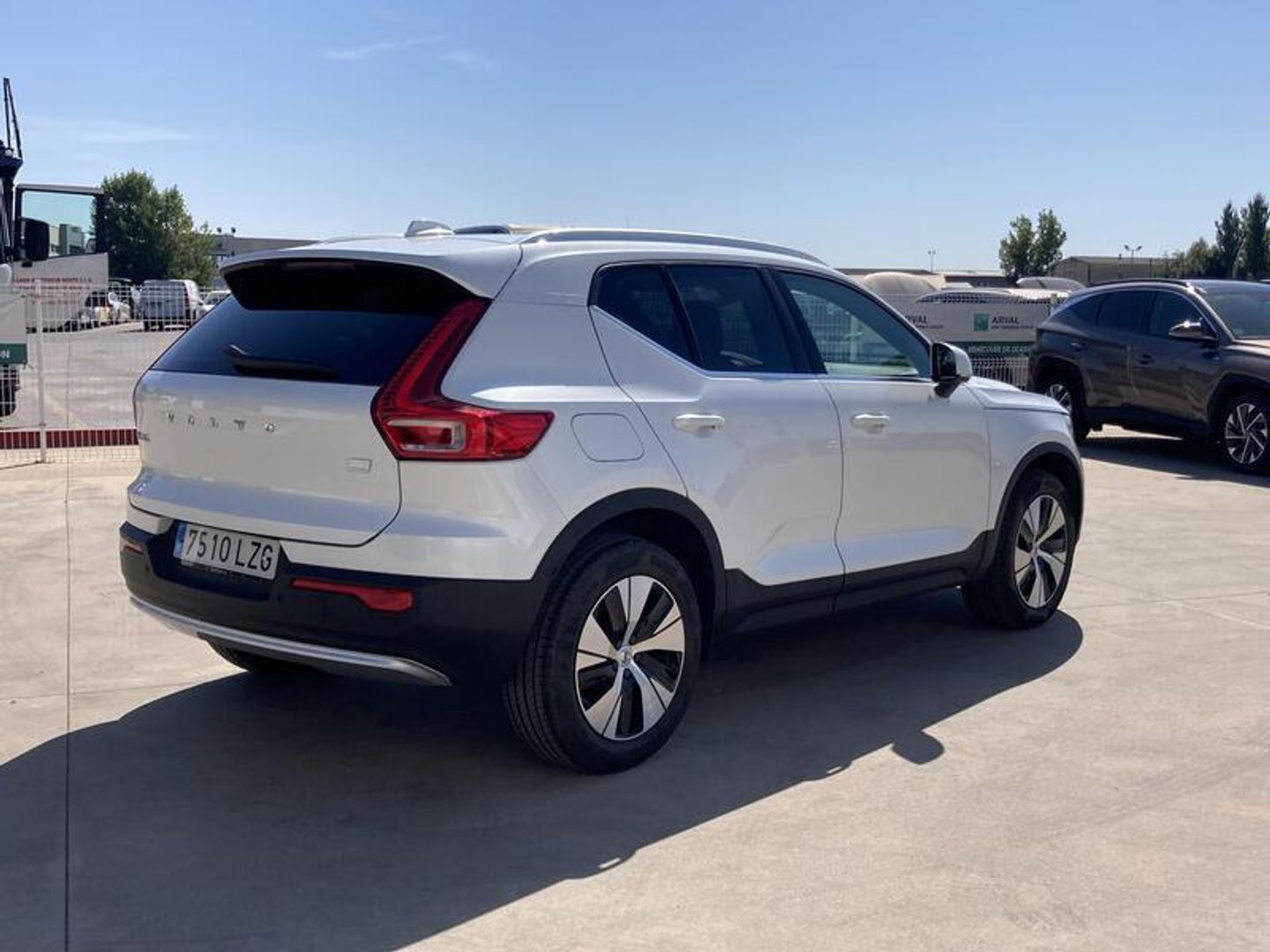 Volvo XC40 T4 Recharge PHEV Core Auto 155 kW (211 CV) Blanco SUV